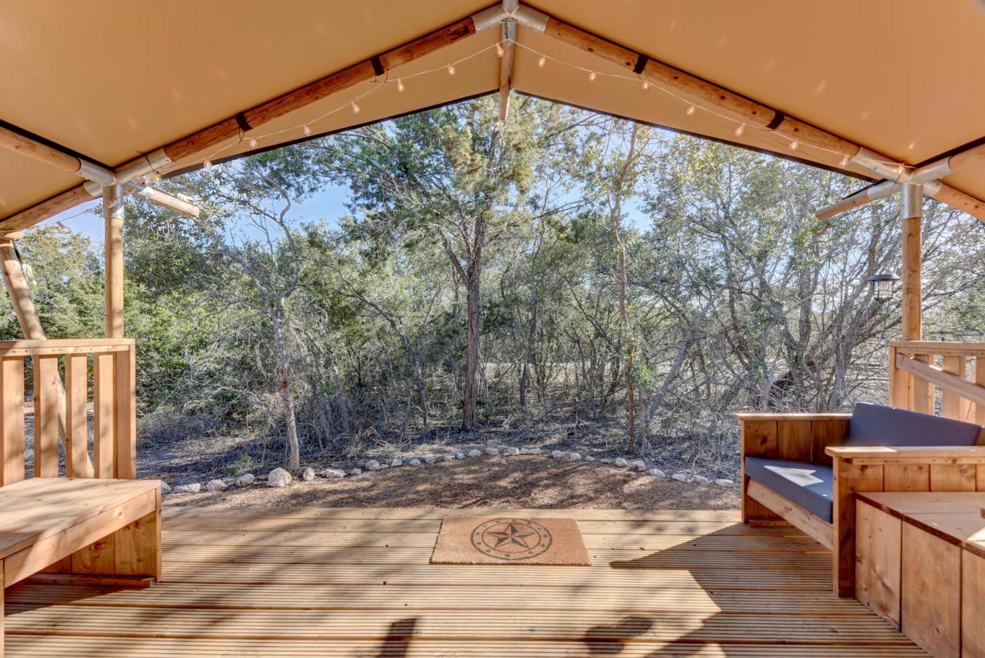 12 Fires Luxury Glamping With Heating #1 Otel Johnson City Dış mekan fotoğraf