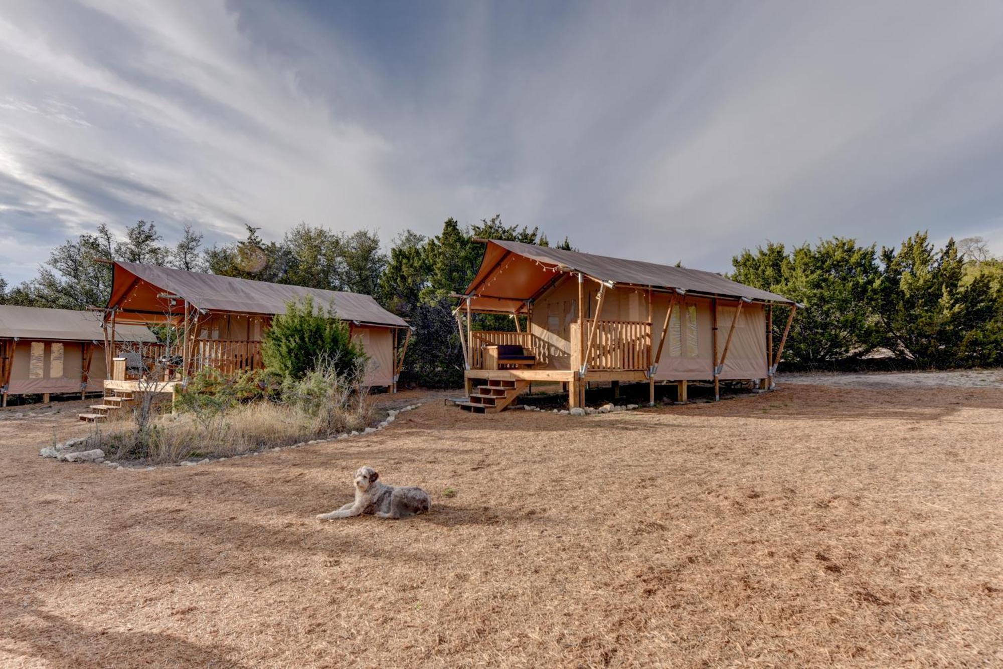 12 Fires Luxury Glamping With Heating #1 Otel Johnson City Dış mekan fotoğraf